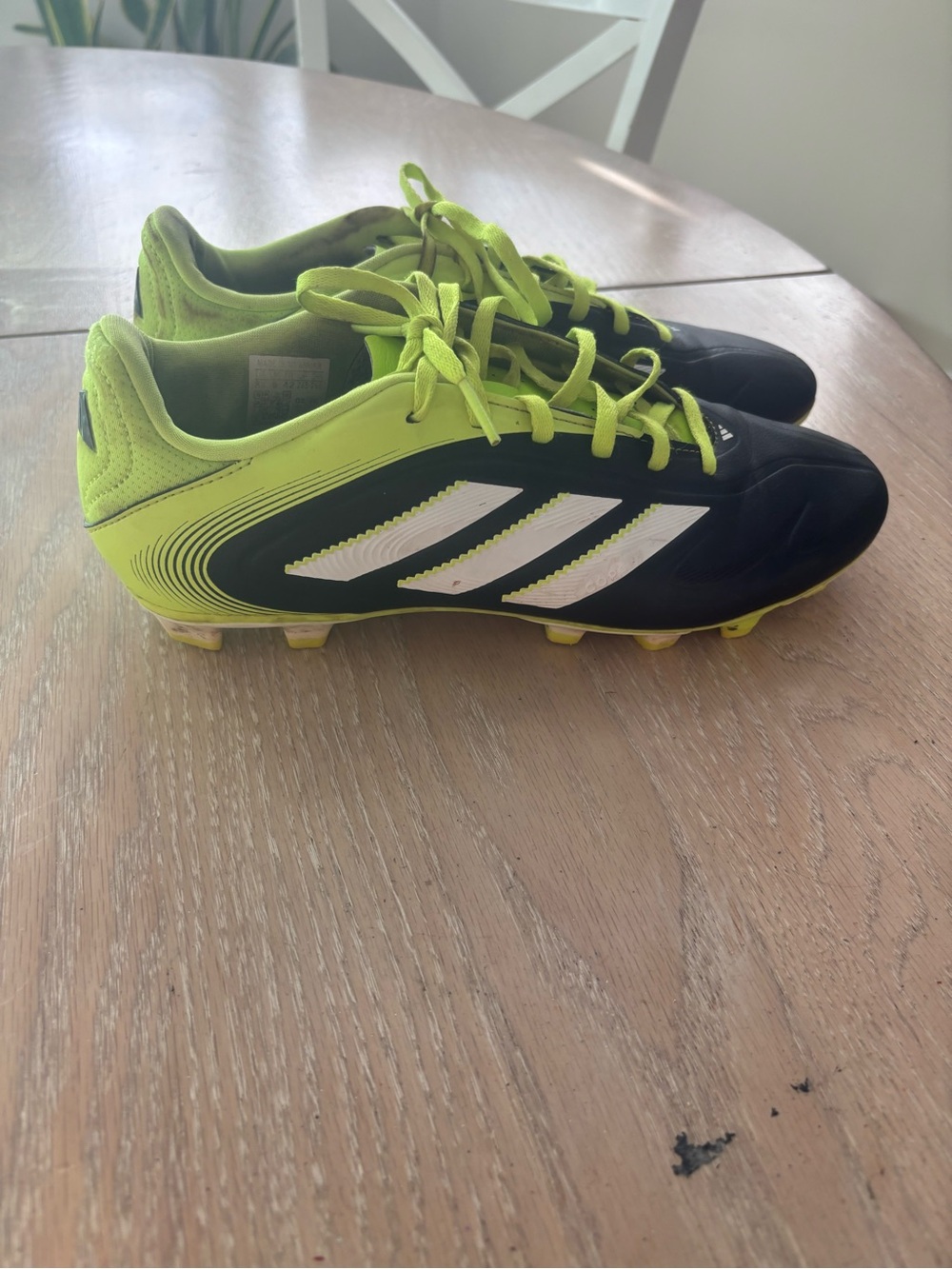 Adidas boy’s  Black & Neon Yellow Soccer Cleats